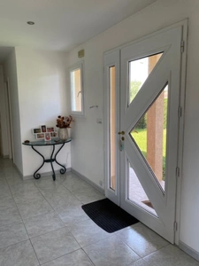 Dpt Haute Garonne (31), à vendre REVEL maison P6   