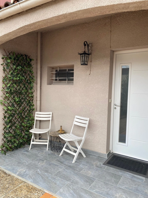 Dpt Haute Garonne (31), à vendre REVEL maison P6   
