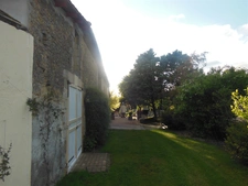 Dpt Haute Garonne (31), à vendre SAINT JULIA maison P8 de 287 m² - Terrain de 4680  - Plain pied