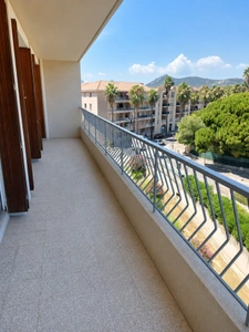 Hyères Gare - Appartement T3 - 77m² - Avec  garage individuel