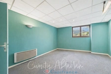 Local/bureau 327 m² à vendre ALBERTVILLE (73)