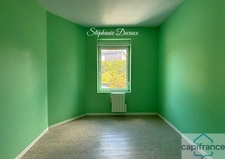 FOR SALE: Character building in the heart of Wignehies (59) – Let your imagination run wild!