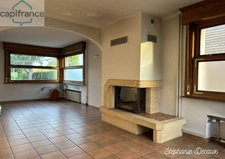 A VENDRE : VALENCIENNES (59) Un bien, mille possibilités : Maison + local professionnel ou logement indépendant ou commerce ou espace bien-être  avec extension possible pour une piscine !