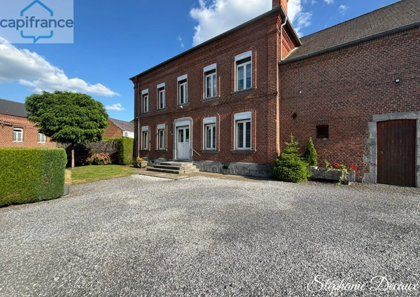 À Vendre – Élégante Maison de Maître familiale au cœur d’Anor (59)