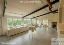 A VENDRE : VALENCIENNES (59) Un bien, mille possibilités : Maison + local professionnel ou logement indépendant ou commerce ou espace bien-être  avec extension possible pour une piscine !