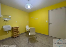 A VENDRE : VALENCIENNES (59) Un bien, mille possibilités : Maison + local professionnel ou logement indépendant ou commerce ou espace bien-être  avec extension possible pour une piscine !