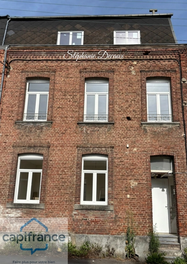 A VENDRE : Immeuble – 5 appartements –  à Fourmies (59)