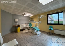 A VENDRE : VALENCIENNES (59) Un bien, mille possibilités : Maison + local professionnel ou logement indépendant ou commerce ou espace bien-être  avec extension possible pour une piscine !