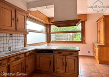 A VENDRE : VALENCIENNES (59) Un bien, mille possibilités : Maison + local professionnel ou logement indépendant ou commerce ou espace bien-être  avec extension possible pour une piscine !