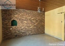 FOURMIES CENTRE-VILLE – Maison semi-plain-pied - 4 chambres - Jardin et dépendances