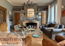 Magnifique Demeure au Charme fou ! Centre-ville La Capelle (02) 