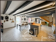 Stone house for sale, 6 rooms, 4 bedrooms + independent studio on 3,260 m² of land with outbuildings, Champigny-En-Rochereau (86)