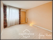 Dpt Vienne (86), for sale POITIERS Couronneries, 5-room apartment of 91 m² with cellar and balcony