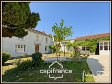 Maison à vendre 7 pièces CISSE (86) 196 m² habitables dont 4 chambres sur Terrain de 575 m² avec dépendances