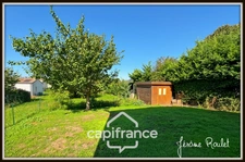 House for sale 4 rooms POITIERS (86) 3 bedrooms Land 380 m²