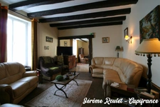 Dpt Vienne (86), for sale Champigny-En-Rochereau house P8 of 220 m² - Land of 1,017.00 m²