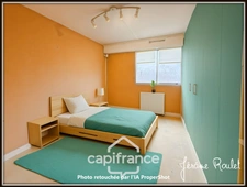 Dpt Vienne (86), for sale POITIERS Couronneries, 5-room apartment of 91 m² with cellar and balcony