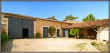 Stone house with 4 rooms in SAINT MARTIN LA PALLU (86), 540 m² plot, outbuildings
