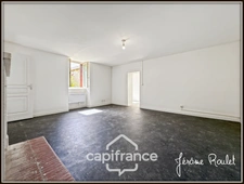 Maison en pierre à vendre 5 pièces 2 chambres Nombreuses Dépendances Terrain 22 400 m² Champigny-En-Rochereau (86)