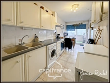 Dpt Vienne (86), for sale POITIERS Couronneries, 5-room apartment of 91 m² with cellar and balcony