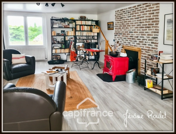 Maison en pierre familiale – 220 m² – 4 chambres – terrain de plus de 4 000 m² – Maisonneuve (86170)