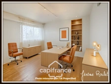Dpt Vienne (86), for sale POITIERS Couronneries, 5-room apartment of 91 m² with cellar and balcony