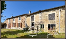 Stone house for sale in Champigny-En-Rochereau (86), single storey, to renovate, 3 rooms, 2 bedrooms, 870 m² plot with outbuildings