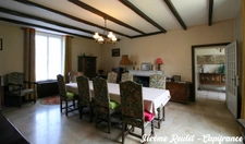 Dpt Vienne (86), for sale Champigny-En-Rochereau house P8 of 220 m² - Land of 1,017.00 m²