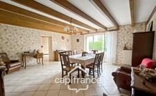 House for sale 5-room house including 3 bedrooms VILLIERS (86) Land of 1028 m² with outbuildings
