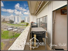 Dpt Vienne (86), for sale POITIERS Couronneries, 5-room apartment of 91 m² with cellar and balcony