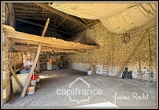 Stone house for sale in Champigny-En-Rochereau (86), single storey, to renovate, 3 rooms, 2 bedrooms, 870 m² plot with outbuildings