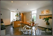 Stone house with 4 rooms in SAINT MARTIN LA PALLU (86), 540 m² plot, outbuildings