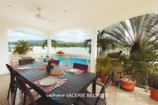 VILLA FAMILIALE F5 AVEC PISCINE, VUE DÉGAGÉE ET SUPERBES VOLUMES – SAINT-LOUIS