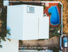 VILLA FAMILIALE F5 AVEC PISCINE, VUE DÉGAGÉE ET SUPERBES VOLUMES – SAINT-LOUIS