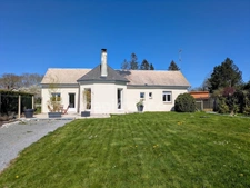 À vendre – Maison de plain-pied entièrement rénovée au cœur de la campagne