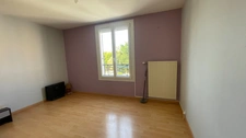 MAISON FAMILIALE 140 M² – 6 CHAMBRES – 2 SUITES PARENTALES – JARDIN – GARAGE – PLAISIR