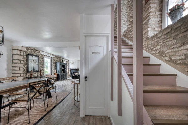 Maison coup de cœur à vendre 8 pièces  THIVERVAL GRIGNON (78)
