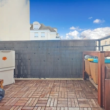 Appartement T4 à vendre, 4 pièces, 1 balcon, 1 parking en sous-sol, 1 cave, accès PMR - PLAISIR (78370)