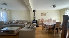 MAISON FAMILIALE 140 M² – 6 CHAMBRES – 2 SUITES PARENTALES – JARDIN – GARAGE – PLAISIR