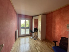Appartement T3, 3pieces à vendre, avec balcon à LES CLAYES SOUS BOIS