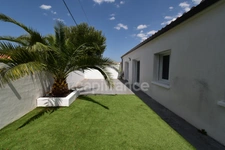 VENDEE LA BARRE DE MONTS  (85) Maison à vendre 5 pièces , 3 chambres , 366 m² terrain clos, 93 m² garage, proche NOIRMOUTIER 