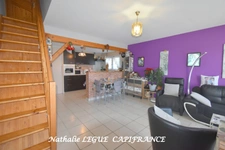 CHALLANS (85) Vendée proche commerces , centre ville , gare , hôpital , Maison  VIAGER occupé 4 pièces terrain 764 m² (jardinet privatif )clos 2 chambres
