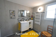 Vendée (85) entre CHALLANS et NOIRMOUTIER BEAUVOIR sur MER  Maison à vendre 8 pièces , 160 m², 4 chambres , 1 bureau ,3 WC garage terrain clos 1543m²