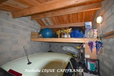 CHALLANS (85) Vendée proche commerces , centre ville , gare , hôpital , Maison  VIAGER occupé 4 pièces terrain 764 m² (jardinet privatif )clos 2 chambres