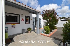 Vendée (85) entre CHALLANS et NOIRMOUTIER BEAUVOIR sur MER  Maison à vendre 8 pièces , 160 m², 4 chambres , 1 bureau ,3 WC garage terrain clos 1543m²
