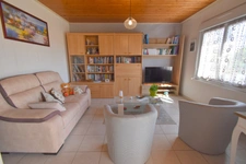 BEAUVOIR SUR MER ( 85 ) proche centre ville entre CHALLANS et NOIRMOUTIER  Maison à VENDRE en vente à terme libre , 3 chambres , 2 WC , garage terrain clos 800 m² puits