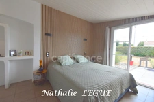 Vendée (85) entre CHALLANS et NOIRMOUTIER BEAUVOIR sur MER  Maison à vendre 8 pièces , 160 m², 4 chambres , 1 bureau ,3 WC garage terrain clos 1543m²