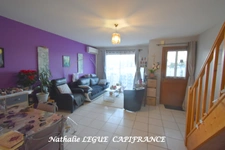 CHALLANS (85) Vendée proche commerces , centre ville , gare , hôpital , Maison  VIAGER occupé 4 pièces terrain 764 m² (jardinet privatif )clos 2 chambres