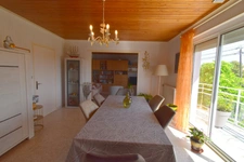 BEAUVOIR SUR MER ( 85 ) proche centre ville entre CHALLANS et NOIRMOUTIER  Maison à VENDRE en vente à terme libre , 3 chambres , 2 WC , garage terrain clos 800 m² puits