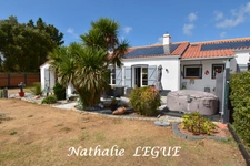 Vendée (85) entre CHALLANS et NOIRMOUTIER BEAUVOIR sur MER  Maison à vendre 8 pièces , 160 m², 4 chambres , 1 bureau ,3 WC garage terrain clos 1543m²